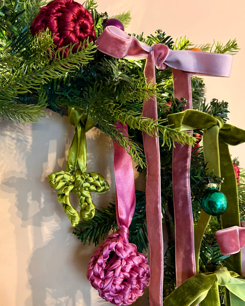 Ornament Bow Multicolor