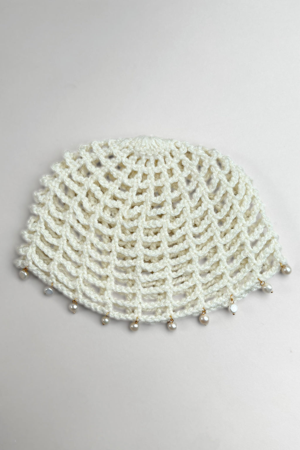 Crochet Mesh Hat White Pearls