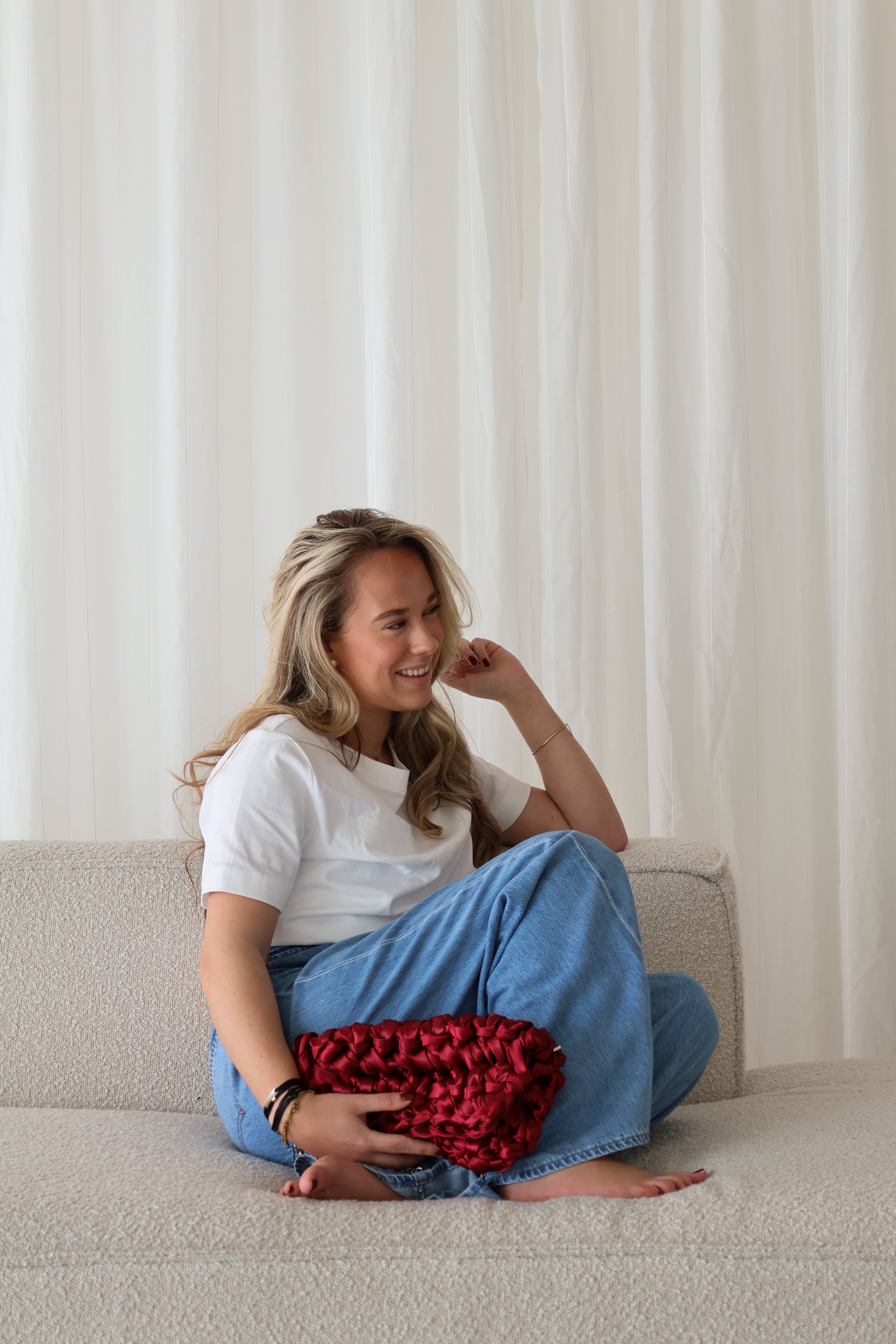 Yue's Chain Clutch Burgundy